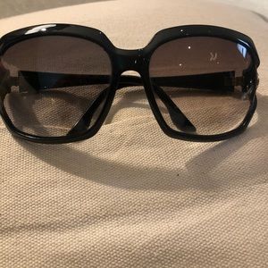 Gucci Sunglasses and gold clamshell leather case